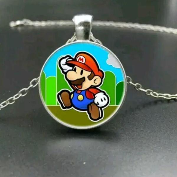 pingente "paper mario" c/ corrente 50cm