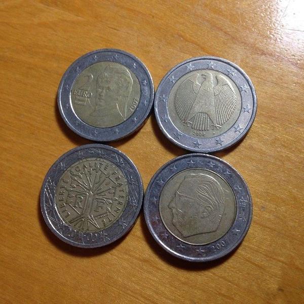 4 moedas de 2 euro bélgica e frança ler tudo r$149