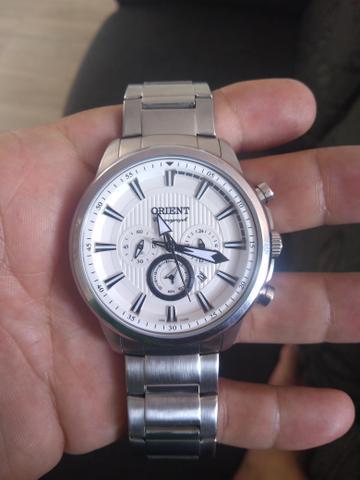 Relógio Orient branco