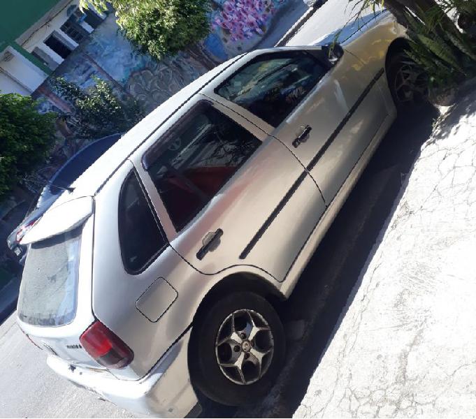 Vendo gol 98 4 portas 1.8 gasolina modelo cl