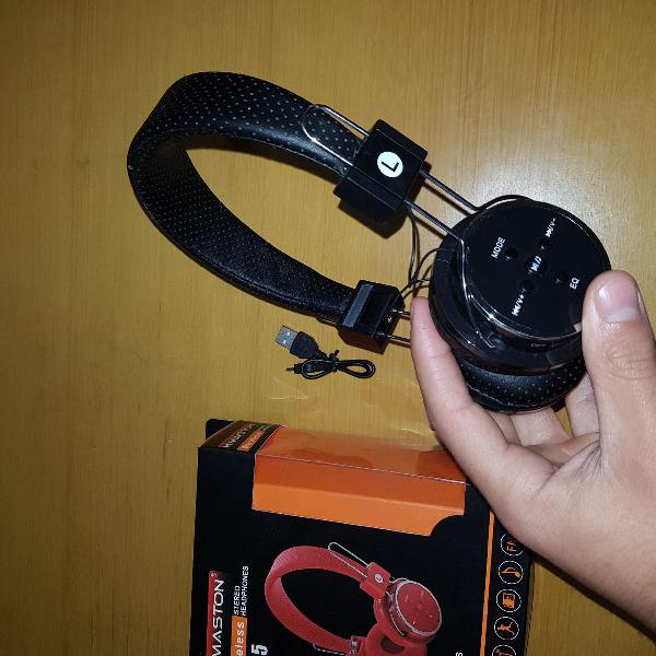 fone de ouvido bluetooth