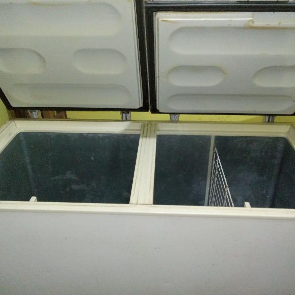 freezer horizontal