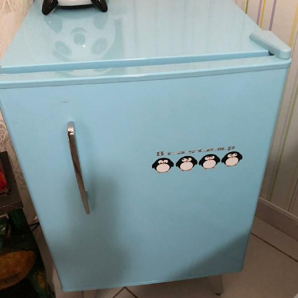 frigobar Brastemp retrô 76 Lt azul