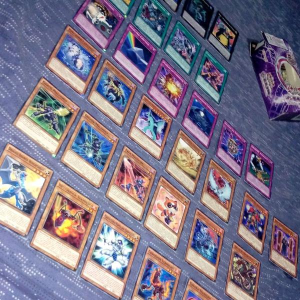33 cards yu-gi-oh! konami original