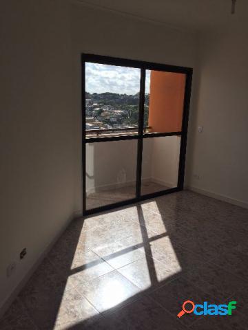 Apartamento amplo com excelente localização. Mande sua