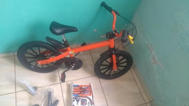 Bicicleta infantil nova