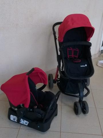 Carrinho com Bebê Conforto Mobi Safety 1st