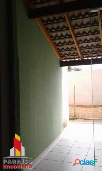 Casa com 3 dorms em Uberlândia - São Jorge por 265 mil à