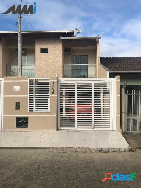 Sobrado semi mobiliado, 02 suite em Gravatá - Navegantes