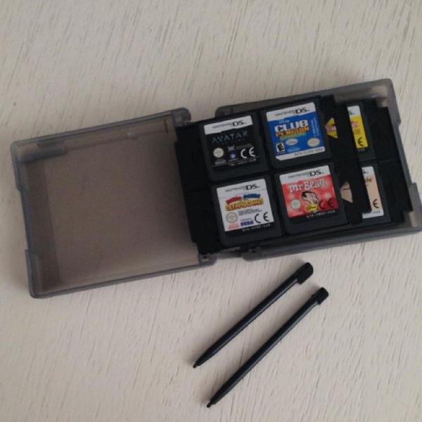 bundle nintendo ds - 12 jogos + guarda jogos + 2 stylus