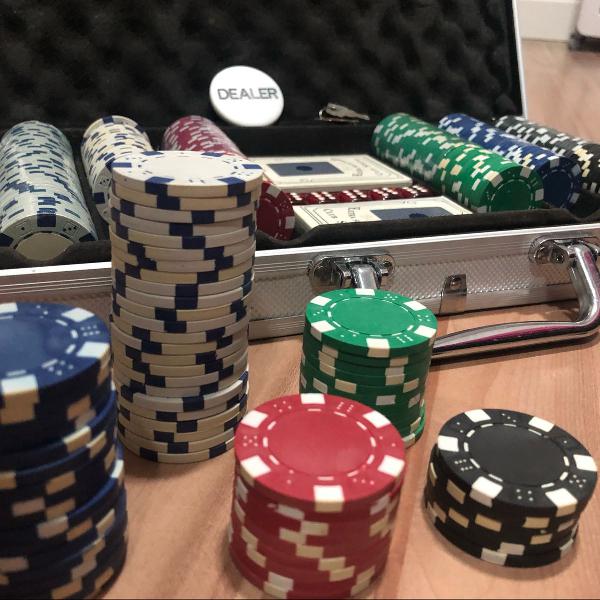 maleta de poker