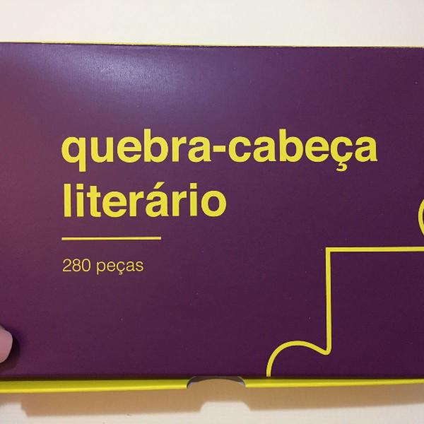 quebra cabeça literário 280 peças da tag (puzzle)