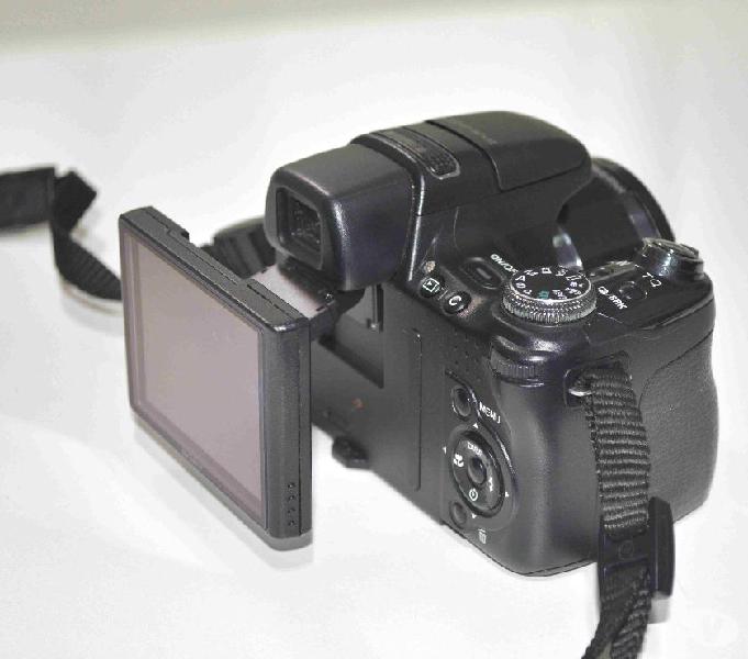 Câmera Semi Profissional Sony