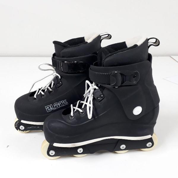 patins traxart black agressive - preto + kit proteção