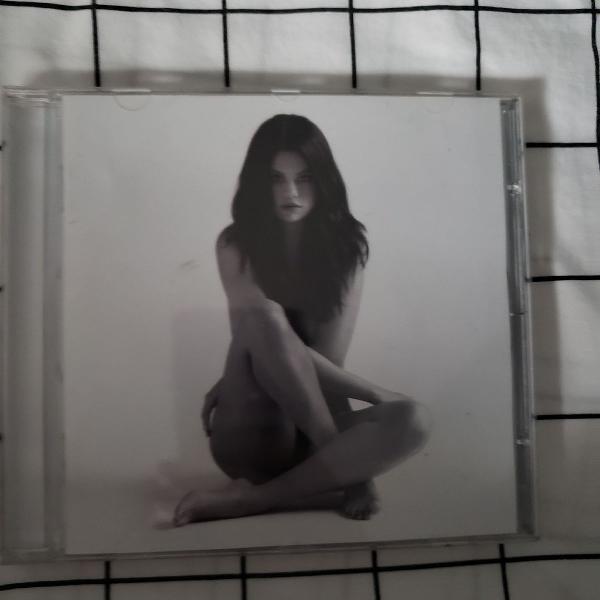 CD Revival Selena Gomez
