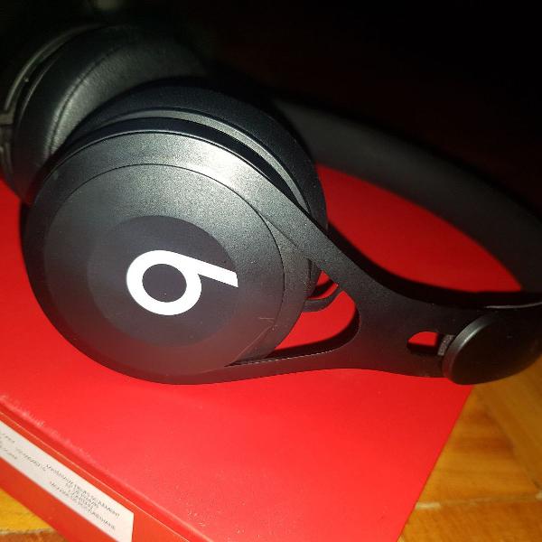 Fone beats EP, Black