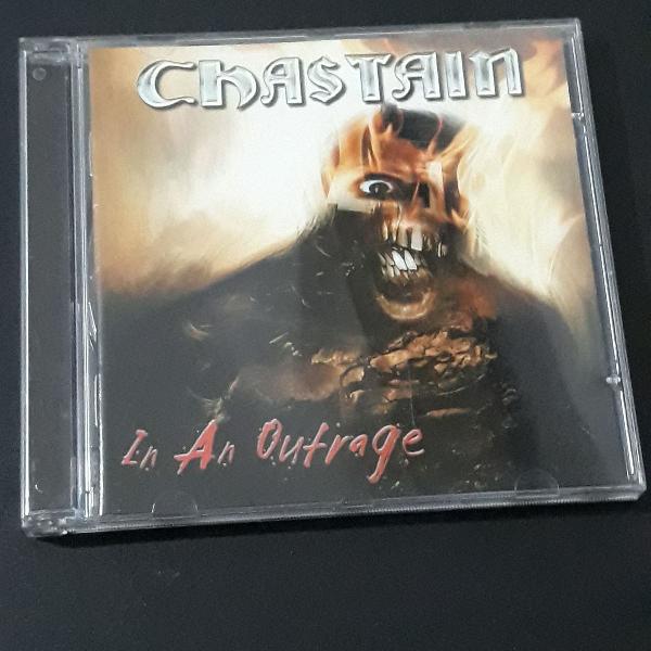 cd "in an outrage" da banda chastain.