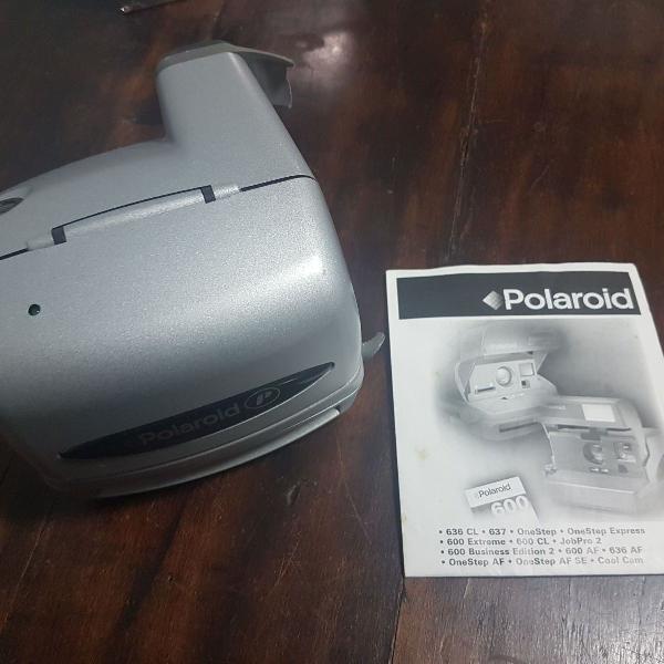 máquina polaroid 600