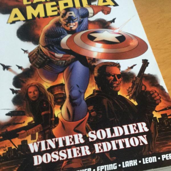capitão américa winter soldier dossier edition em inglês