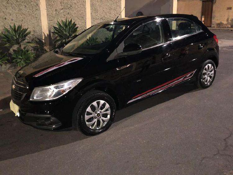 Chevrolet Onix Hatch Lt 1.0 8v Flexpower 5p Mec.