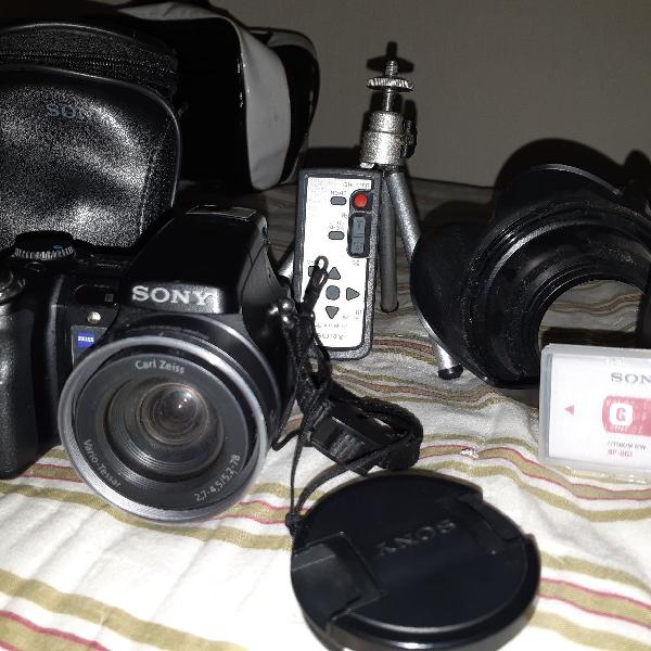 Câmera semi profissional Sony DSC-H9