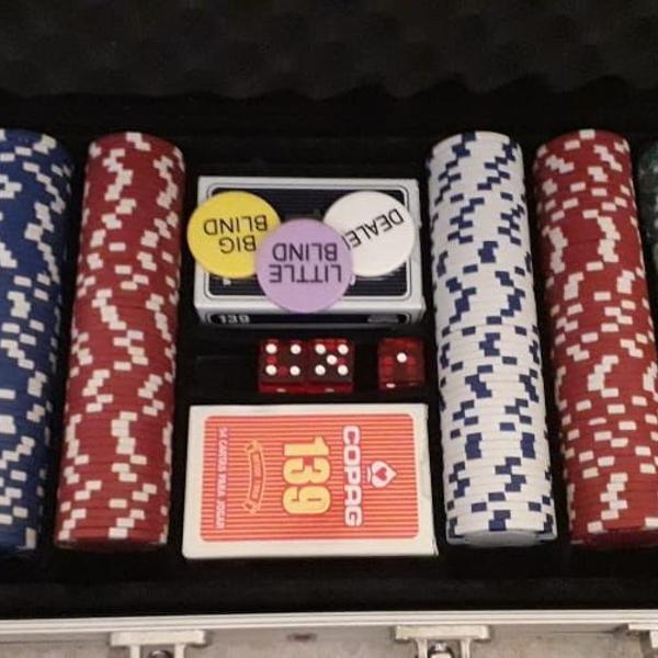 jogo de poker completo c/ 300 fichas