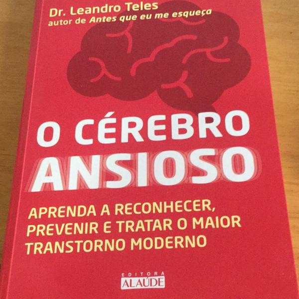 livro o cérebro ansioso