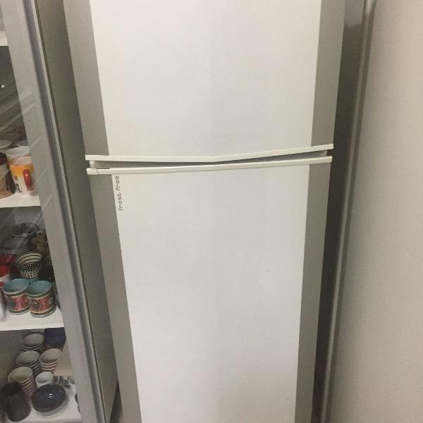 refrigerador brastemp - frost free - 321 litros - brm36