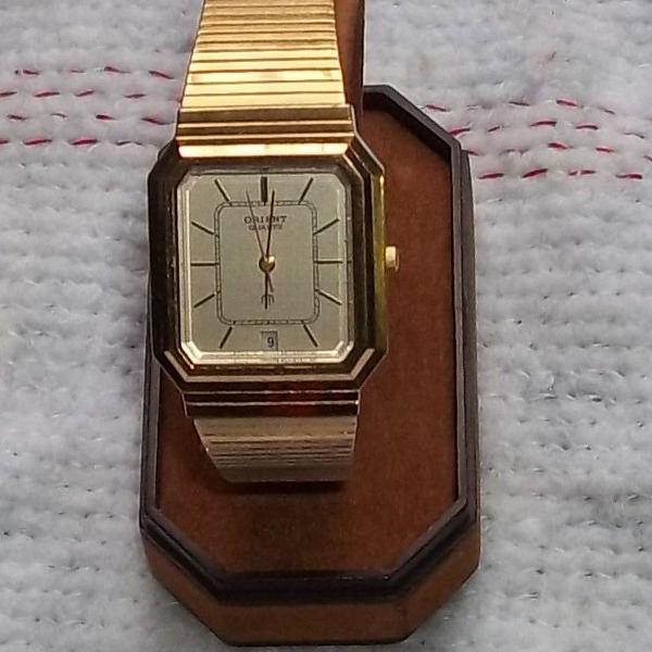relógio de pulso antigo orient quatz dourado - anos 70