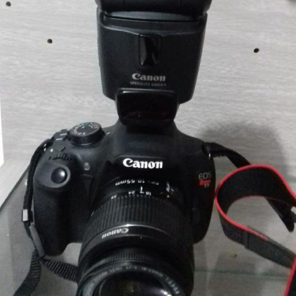 Câmera Canon original com flash