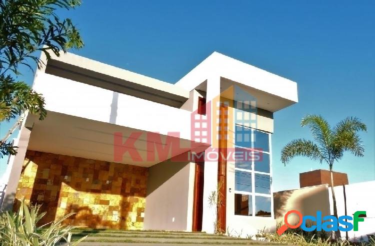 Vende-se Linda Casa no Condomínio Alphaville em Mossoró