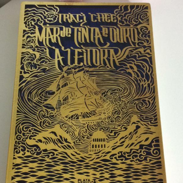 livro mar de tinta e ouro a leitora