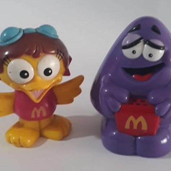 lote com 2 brinquedos personagens mcdonalds 2004