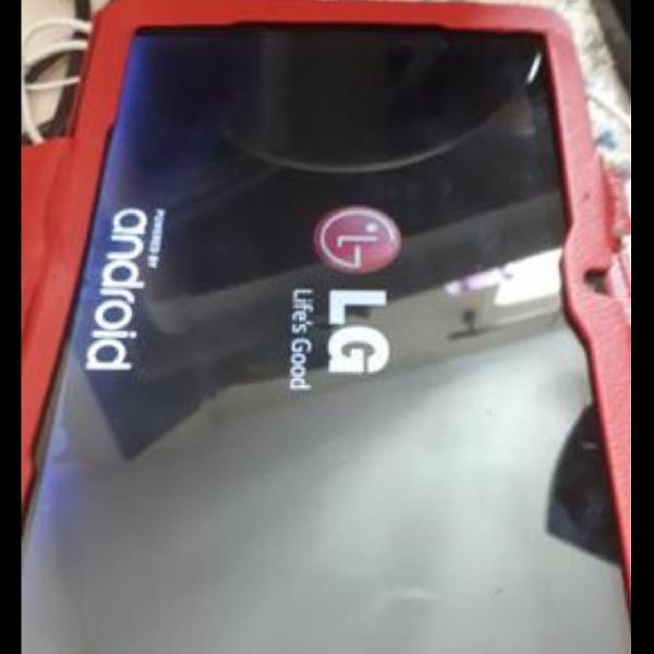 Tablet LG v 700 usado
