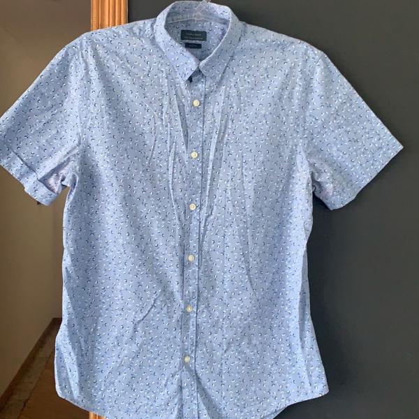 camisa zara estampada azul