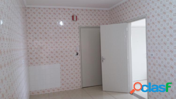 Apartamento - Aluguel - Taquaritinga - SP - Centro)