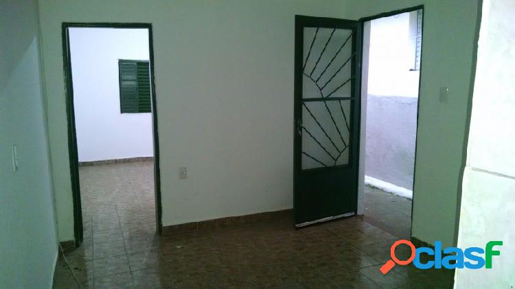 Casa - Aluguel - Sao Paulo - SP - Vila Prado)