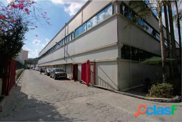 Galpão - Venda - Itapevi - SP - Itaqui