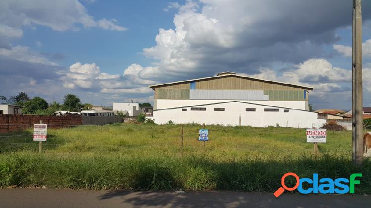 Terrenos - Venda - Paraguacu Paulista - SP - Centro