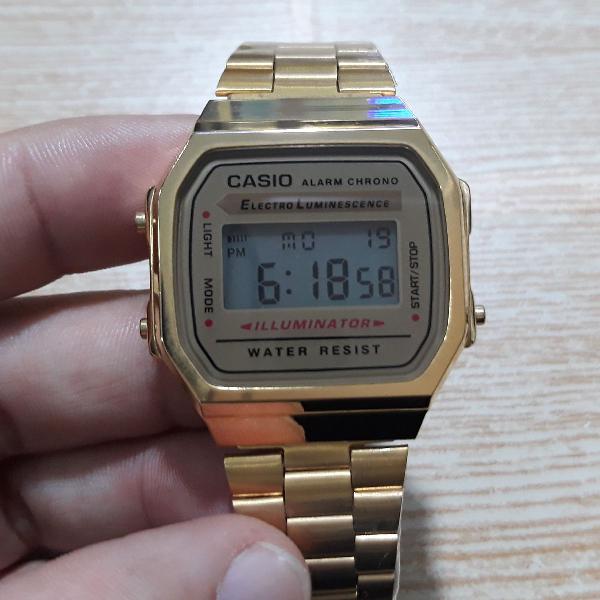 Relógio Casio A168 Dourado unissex