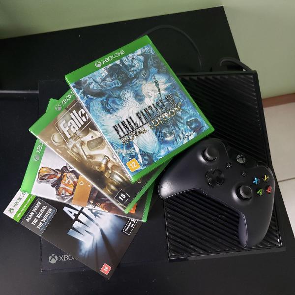 Xbox One + 4 jogos