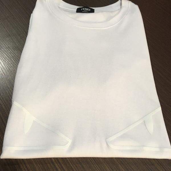 camiseta fendi