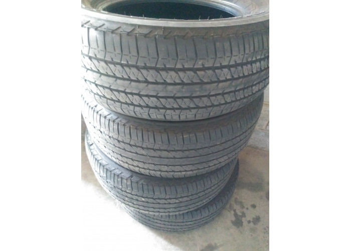 4 pneus Bridgestone  r.18 R$ 