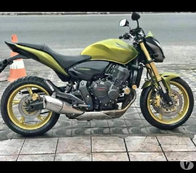 Hornet 600