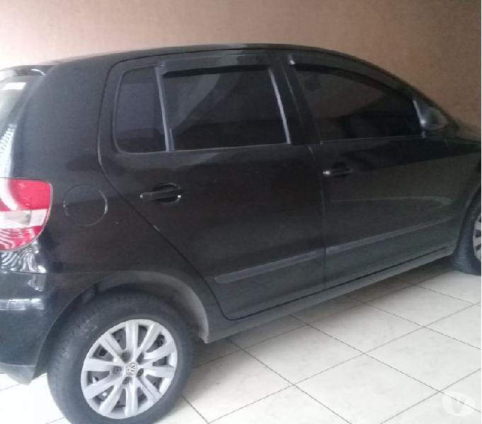 Vendo VW Fox 1.0 bem conservado baixa km