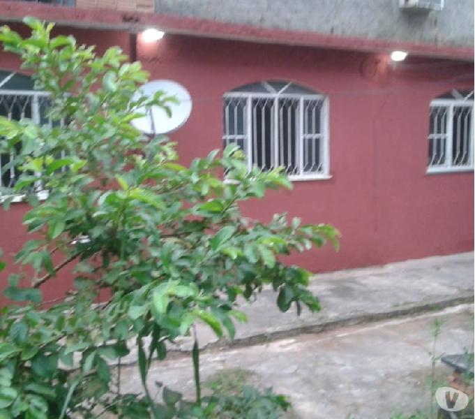 Alugo casa de um quarto coelho da rocha. Sjmt