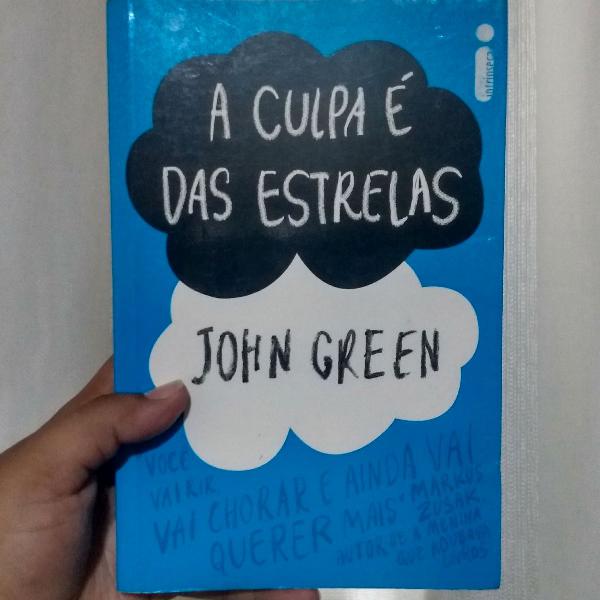 Livro "A culpa é das estrelas"