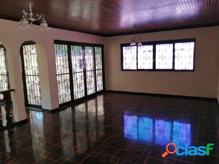 Sobrado - Aluguel - Campo Grande - MS - Parque dos Poderes)