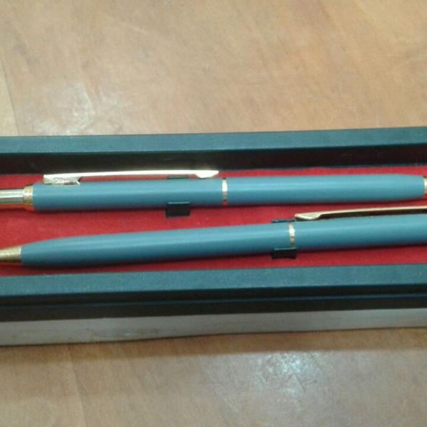 caneta e lapiseira made in taiwan.