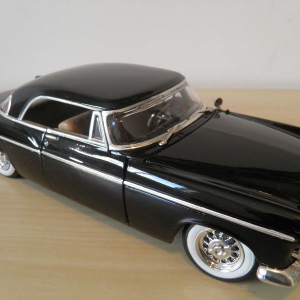 chrysler 300b 1956 - escala 1/18 - maisto